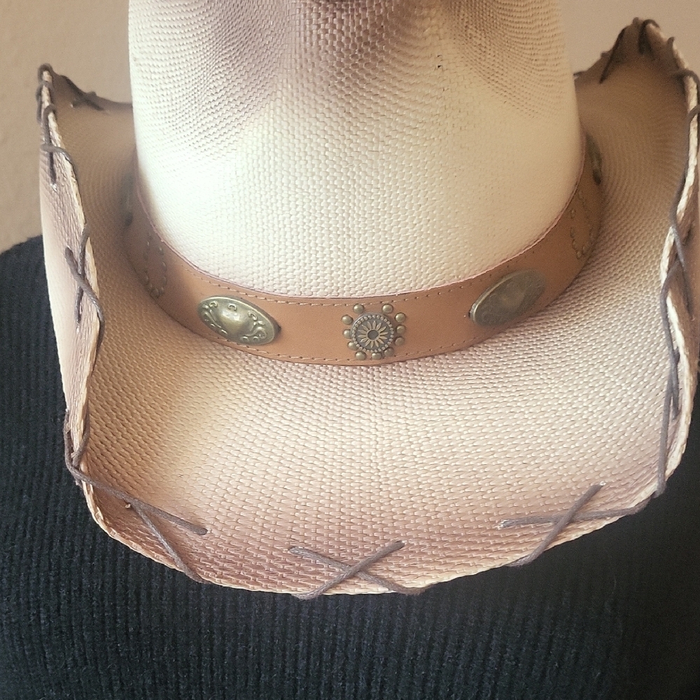 Stylish Beige Women's Western Hat - Picture 2 of 9